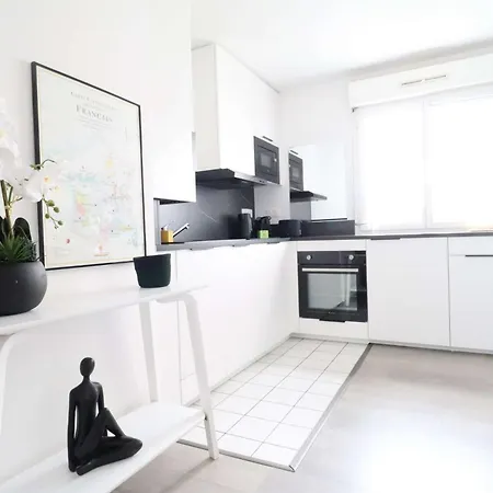 Apartment Frenchy By Plaza